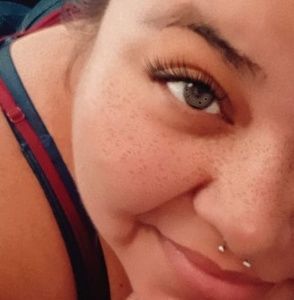 Meet your Posher, Melissa renee